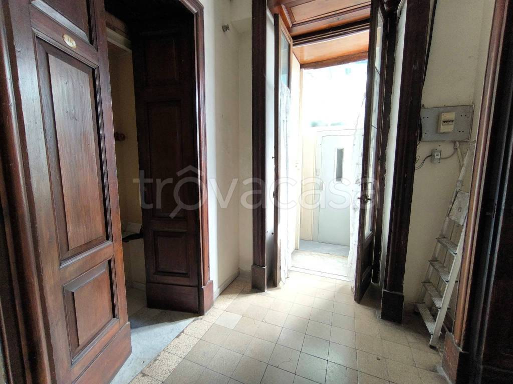 appartamento in vendita a Portici in zona Bellavista