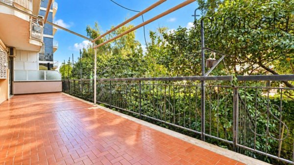 appartamento in vendita a Portici in zona Bellavista