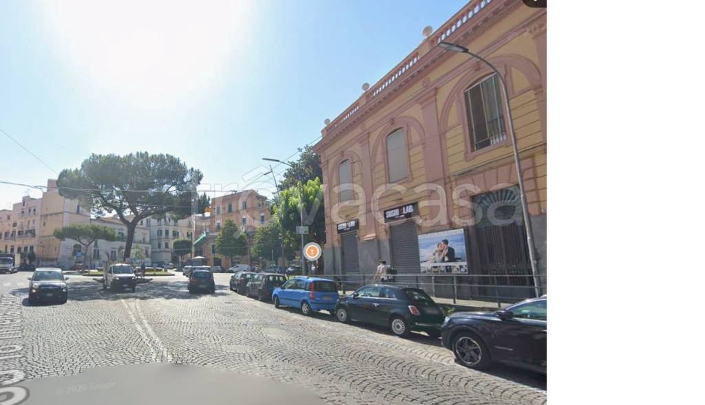 box auto in vendita a Portici