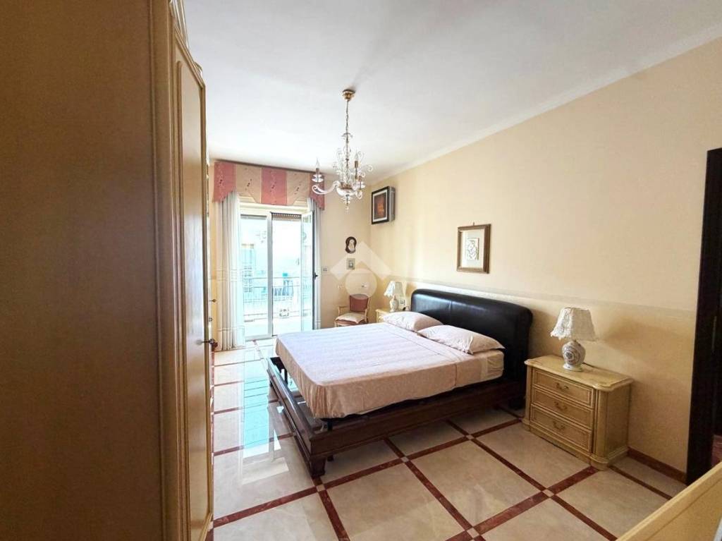 appartamento in vendita a Portici in zona Bellavista
