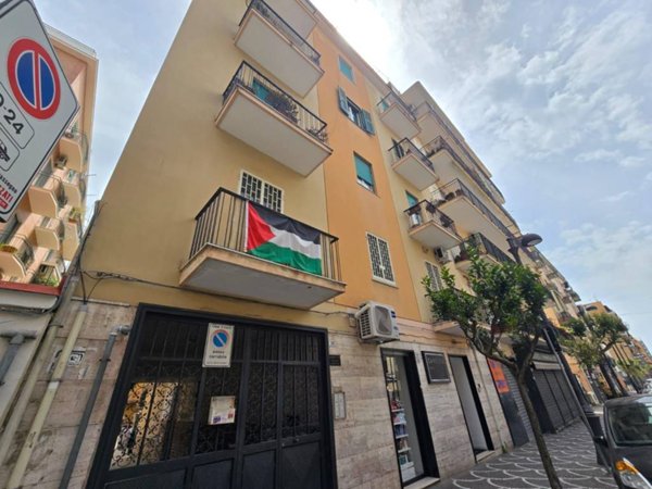 appartamento in vendita a Portici in zona Libertà