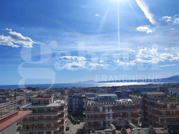 appartamento in vendita a Portici in zona Bellavista