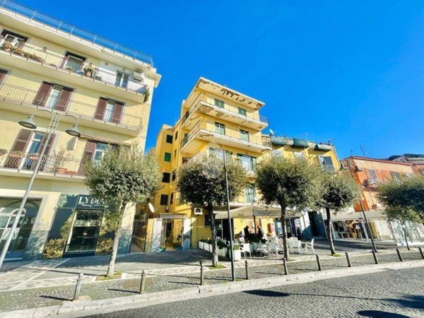 appartamento in vendita a Pozzuoli
