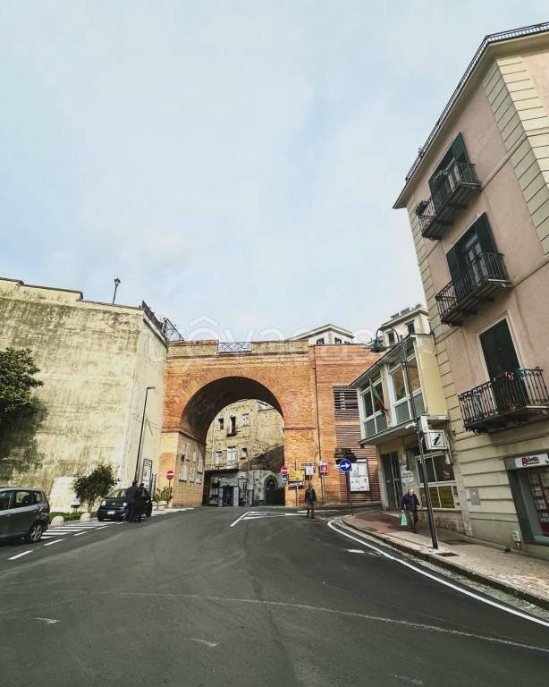 appartamento in vendita a Pozzuoli