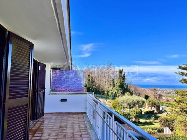 appartamento in vendita a Pozzuoli in zona Monterusciello