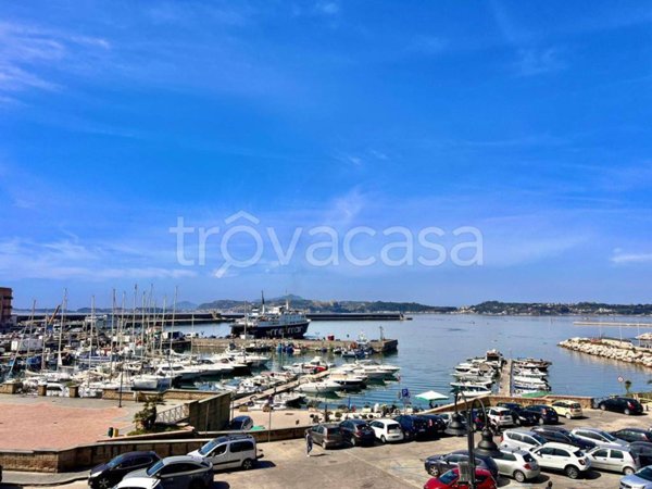 appartamento in vendita a Pozzuoli