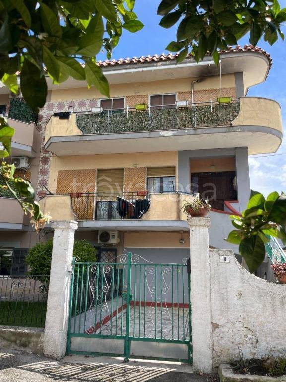 appartamento in vendita a Pozzuoli