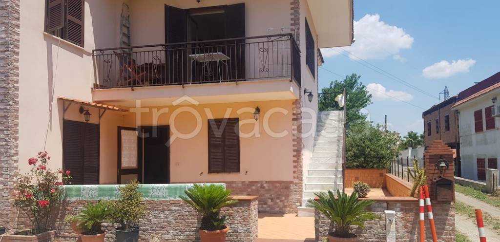 casa indipendente in vendita a Pozzuoli