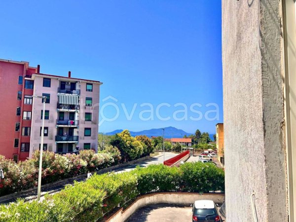 appartamento in vendita a Pozzuoli in zona Monterusciello