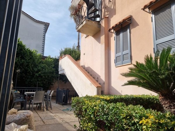 appartamento in vendita a Pozzuoli in zona Licola Lido
