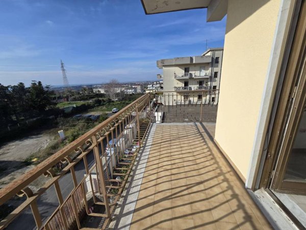 appartamento in vendita a Pozzuoli in zona Monterusciello