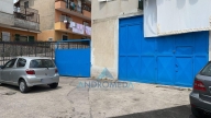 negozio in vendita a Pozzuoli in zona Pisciarelli