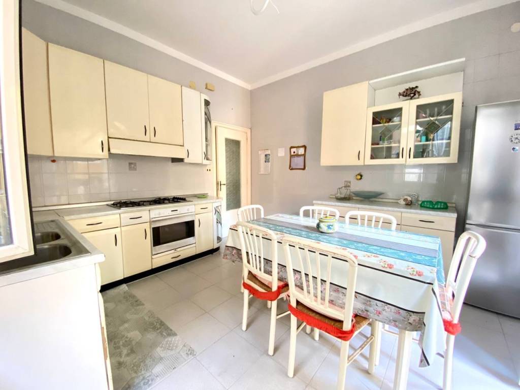 appartamento in vendita a Pozzuoli