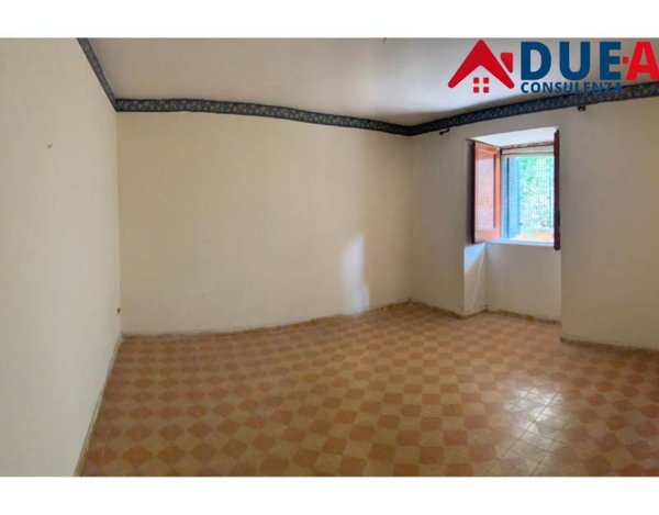 appartamento in vendita a Pozzuoli in zona Solfatara