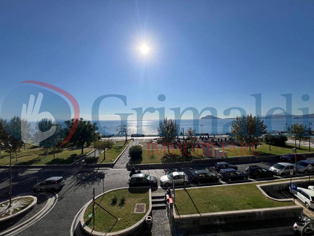 appartamento in vendita a Pozzuoli