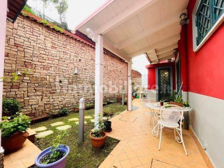 appartamento in vendita a Pozzuoli in zona Arco Felice