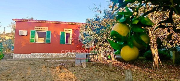 appartamento in vendita a Pozzuoli in zona Arco Felice