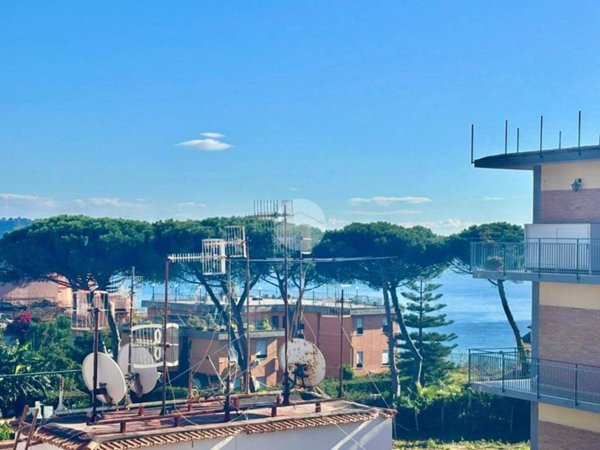 appartamento in vendita a Pozzuoli