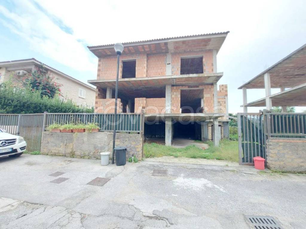 appartamento in vendita a Pozzuoli