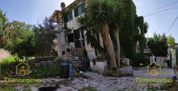 casa indipendente in vendita a Pozzuoli
