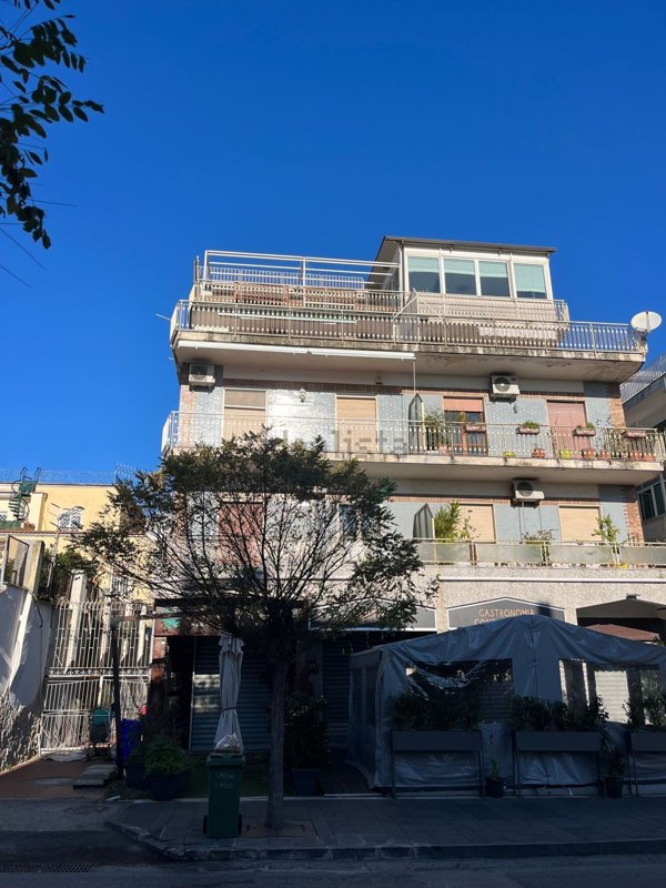 appartamento in vendita a Pozzuoli
