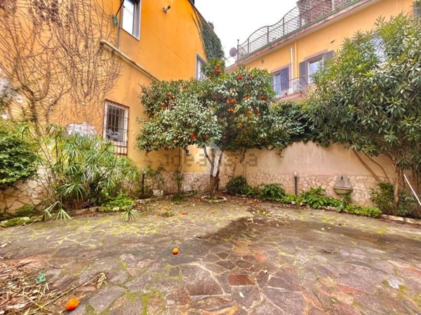 appartamento in vendita a Pozzuoli