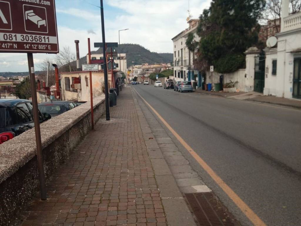 appartamento in vendita a Pozzuoli in zona Solfatara