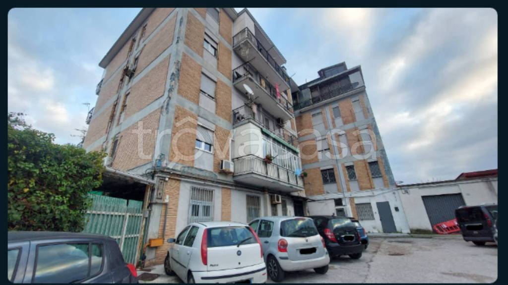 appartamento in vendita a Pozzuoli in zona Pisciarelli