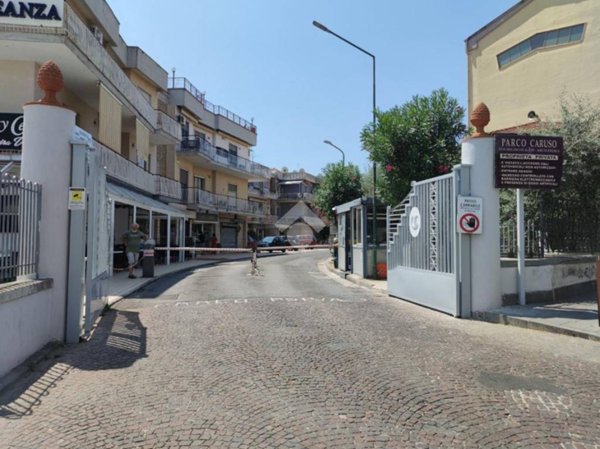 appartamento in vendita a Pozzuoli in zona Arco Felice