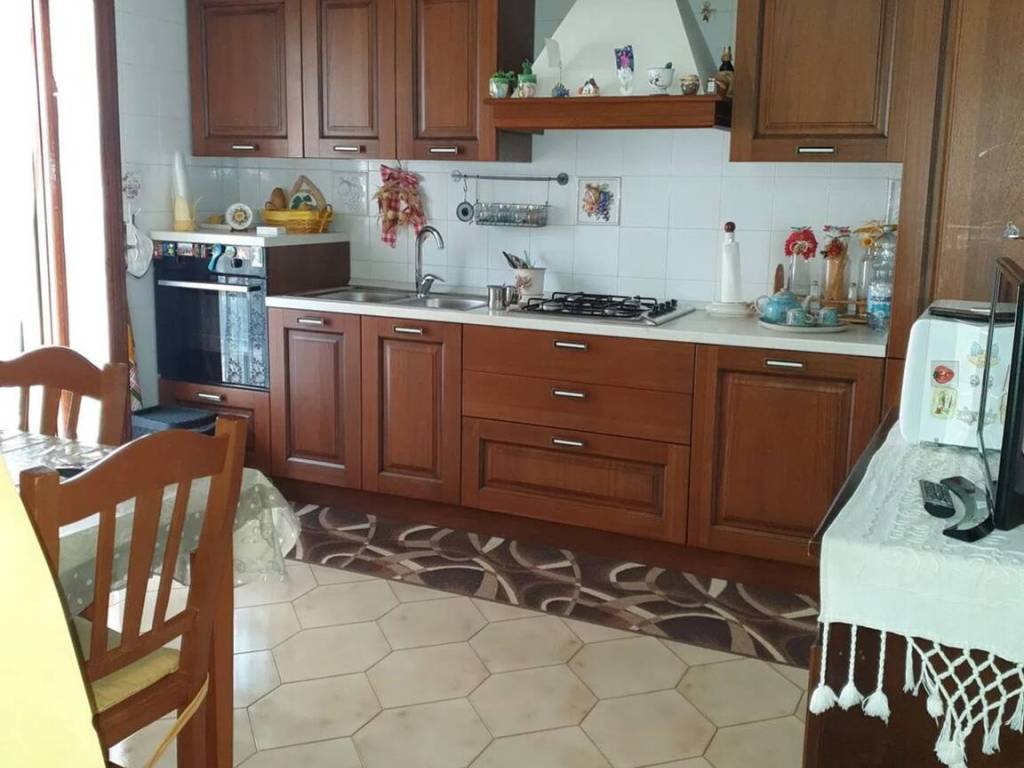 appartamento in vendita a Pozzuoli in zona Solfatara