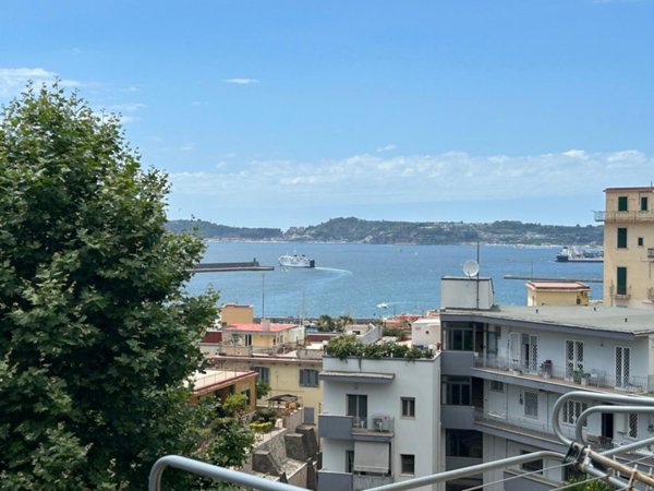 appartamento in vendita a Pozzuoli