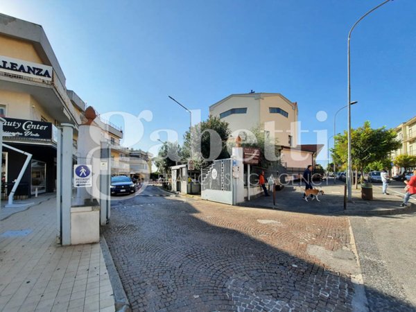 appartamento in vendita a Pozzuoli