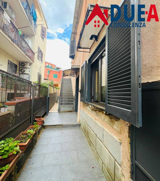 appartamento in vendita a Pozzuoli in zona Licola Lido