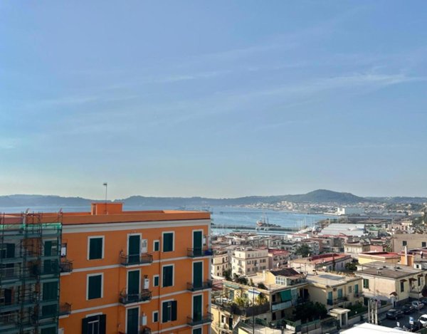 appartamento in vendita a Pozzuoli