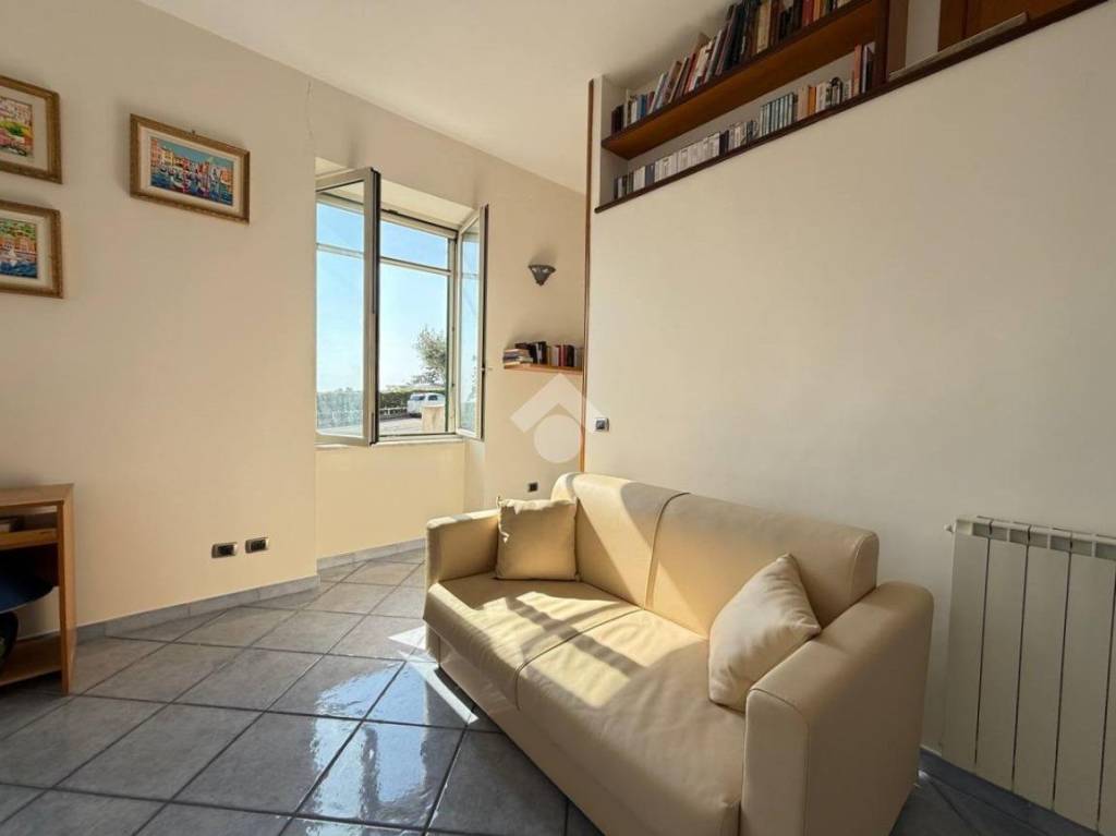 appartamento in vendita a Pozzuoli