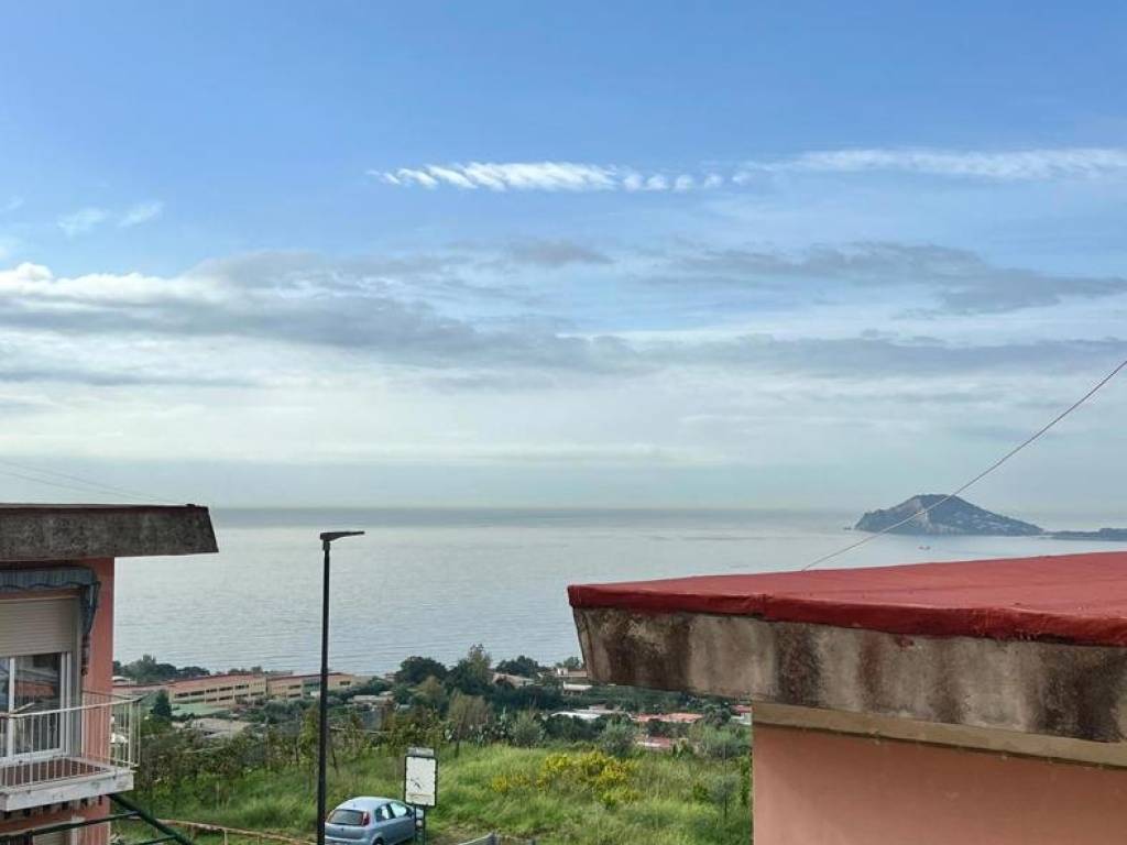 appartamento in vendita a Pozzuoli