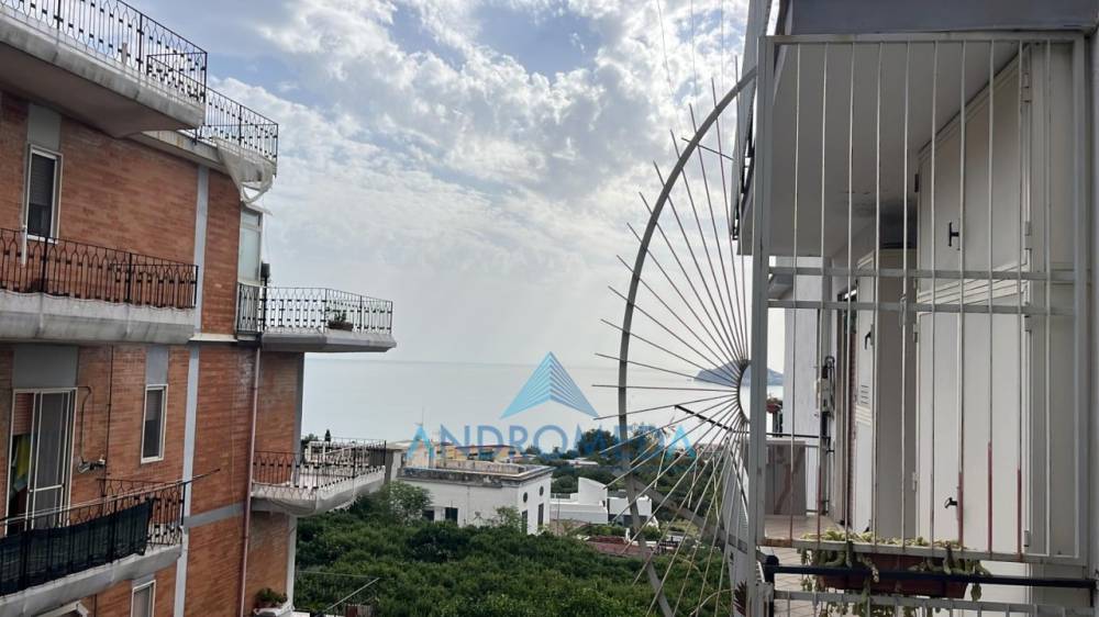 appartamento in vendita a Pozzuoli