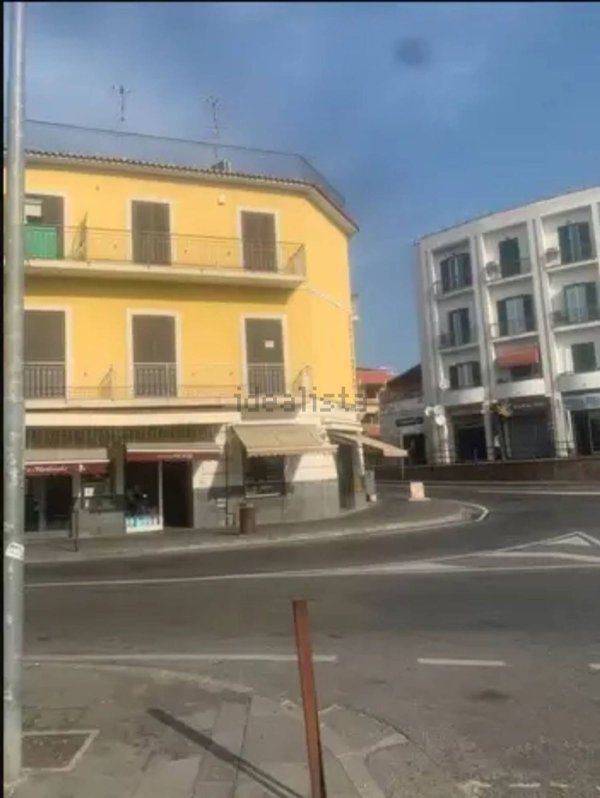 appartamento in vendita a Pozzuoli in zona Arco Felice