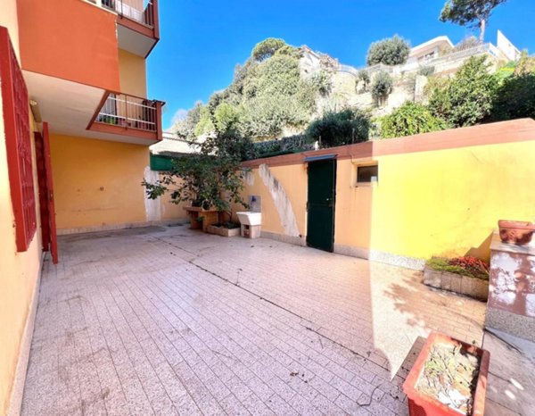 appartamento in vendita a Pozzuoli