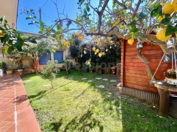 appartamento in vendita a Pozzuoli in zona Arco Felice