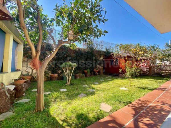 appartamento in vendita a Pozzuoli in zona Arco Felice