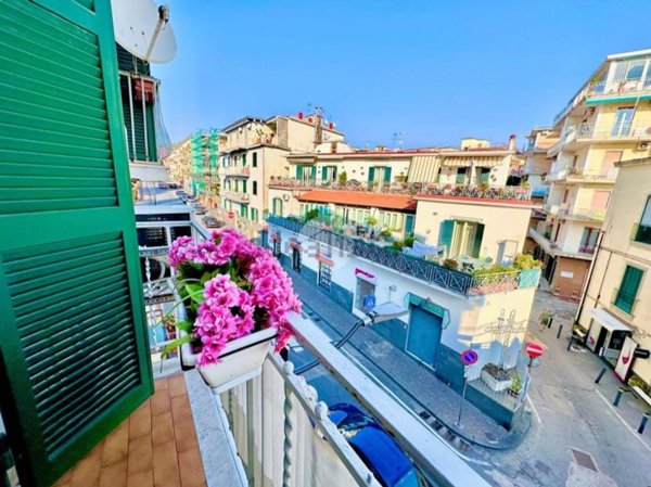 appartamento in vendita a Pozzuoli