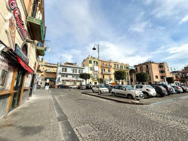 appartamento in vendita a Pozzuoli