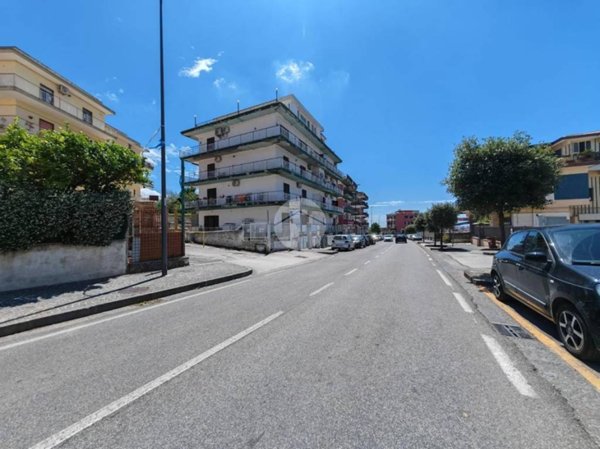 appartamento in vendita a Pozzuoli in zona Arco Felice