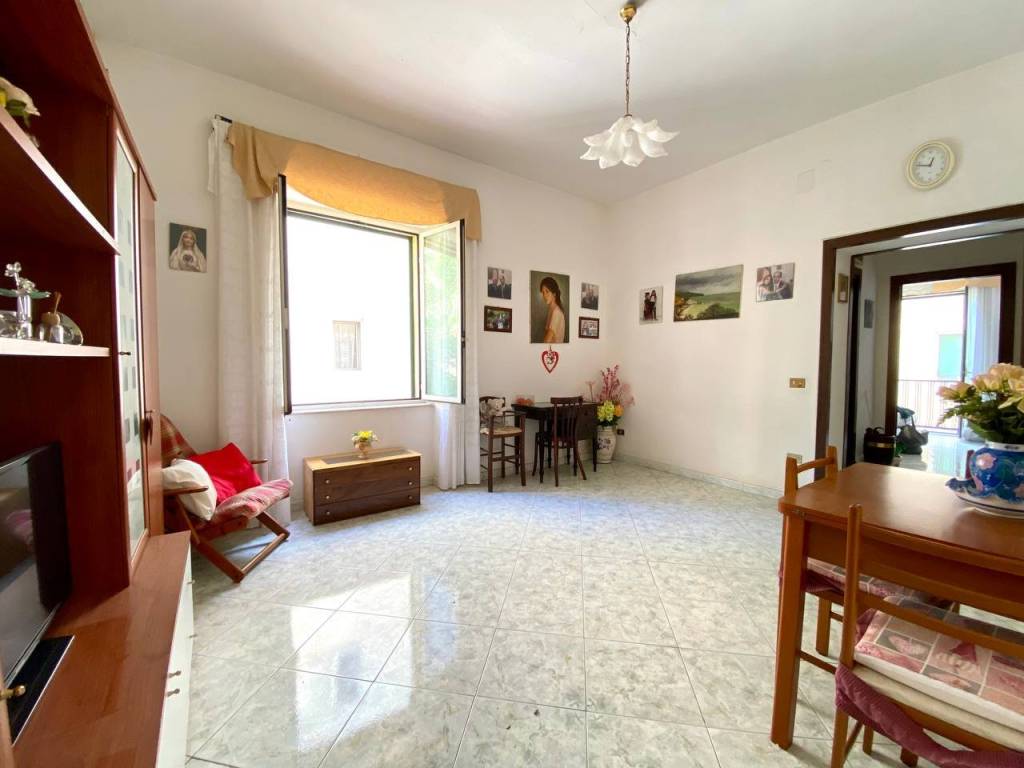 appartamento in vendita a Pozzuoli