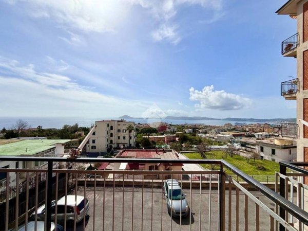 appartamento in vendita a Pozzuoli