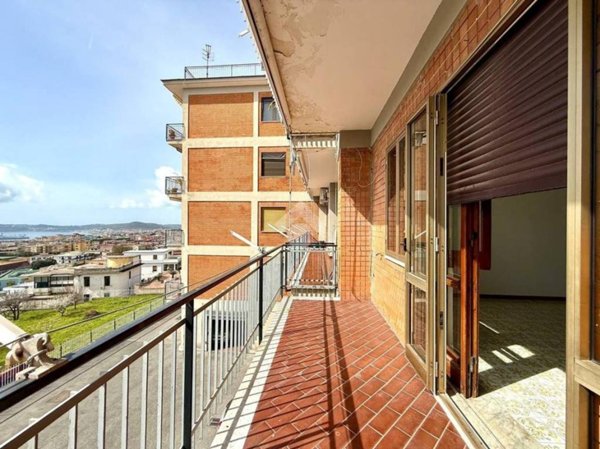 appartamento in vendita a Pozzuoli