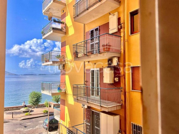 appartamento in vendita a Pozzuoli