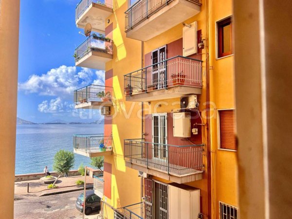 appartamento in vendita a Pozzuoli