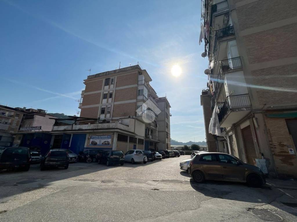 appartamento in vendita a Pozzuoli in zona Pisciarelli